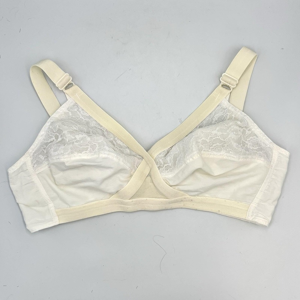 Vintage 70s 80s JCPenney Underscore Crossover Bra‎ 38C White Wireless 1074